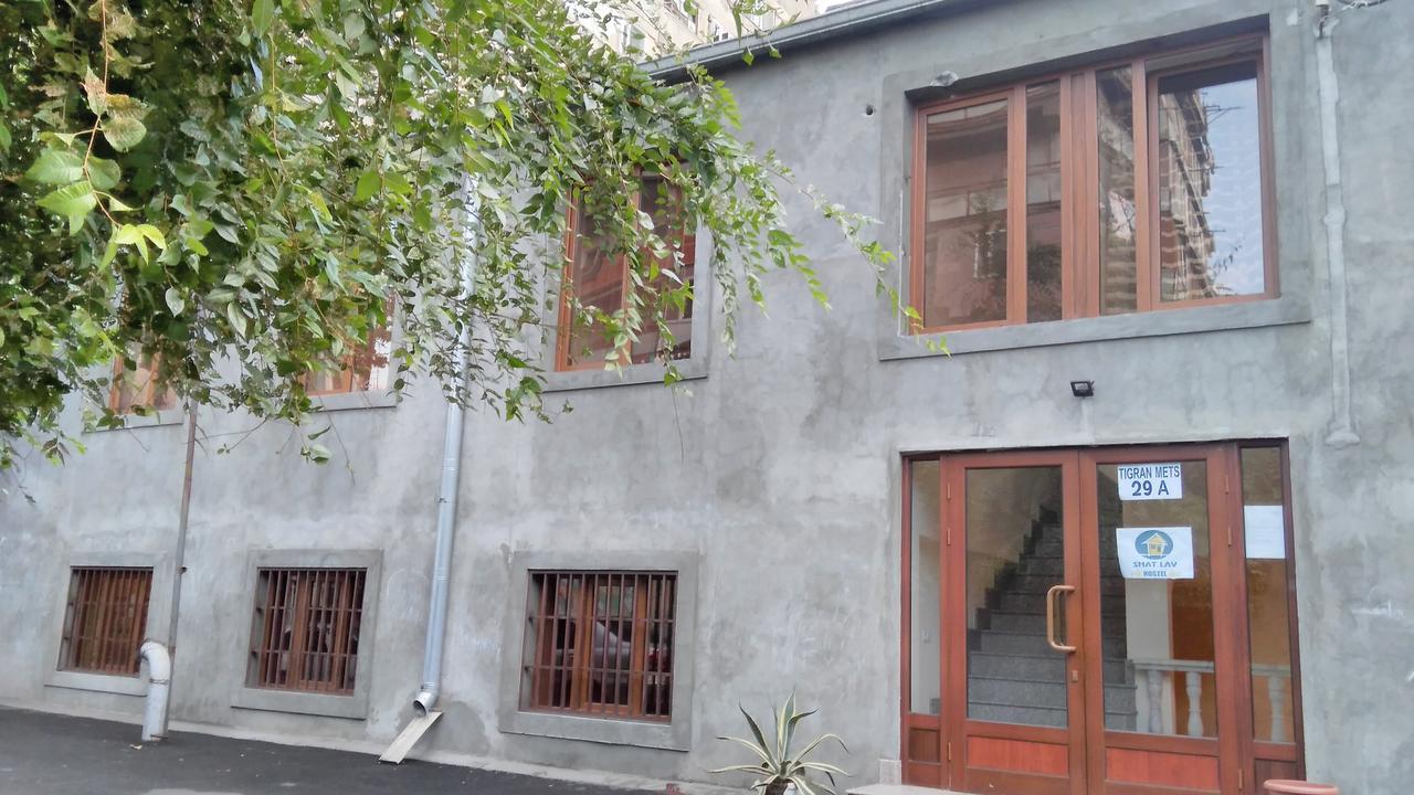 Shat Lav Hostel エレバン エクステリア 写真