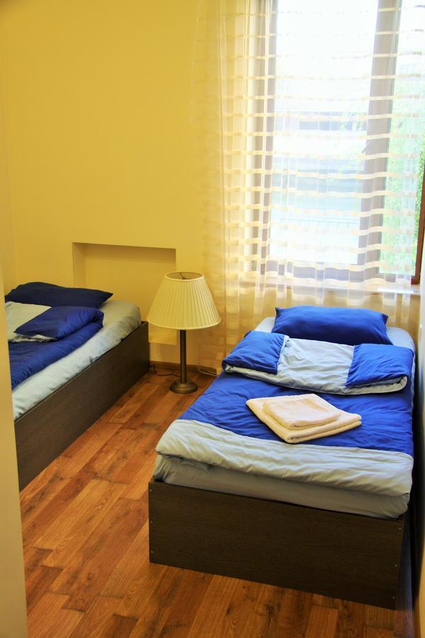 Shat Lav Hostel エレバン エクステリア 写真