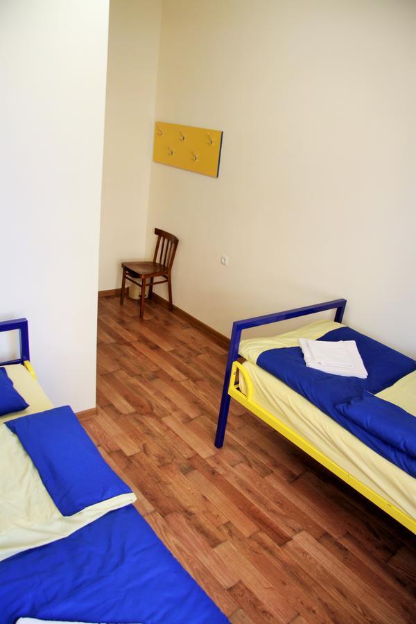 Shat Lav Hostel エレバン エクステリア 写真