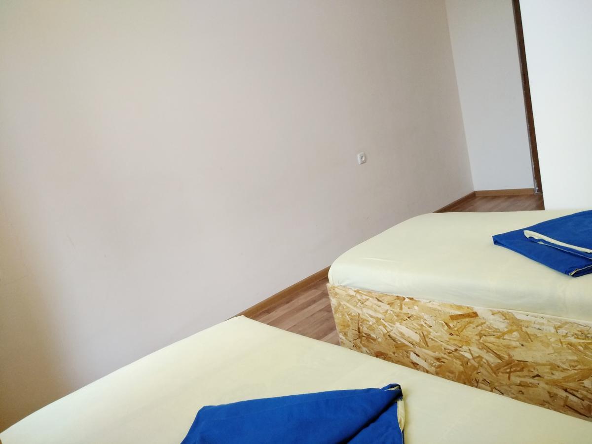 Shat Lav Hostel エレバン エクステリア 写真